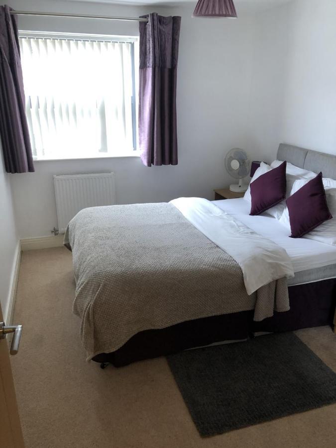 Appartement Stockley Near Heathrow à Yiewsley Extérieur photo